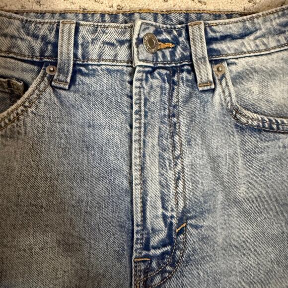 H&M Wide High Waist Cropped Size 4 Baggy Jeans Lightwash Denim - Picture 2 of 6